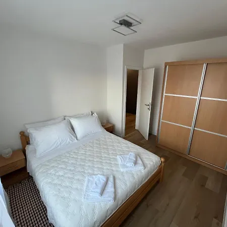 Tim Apartment